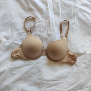 T shirt bra, lightly lined 34 b barely used